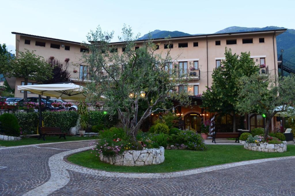 Hotel La Grotte San Donato Val di Comino Dış mekan fotoğraf